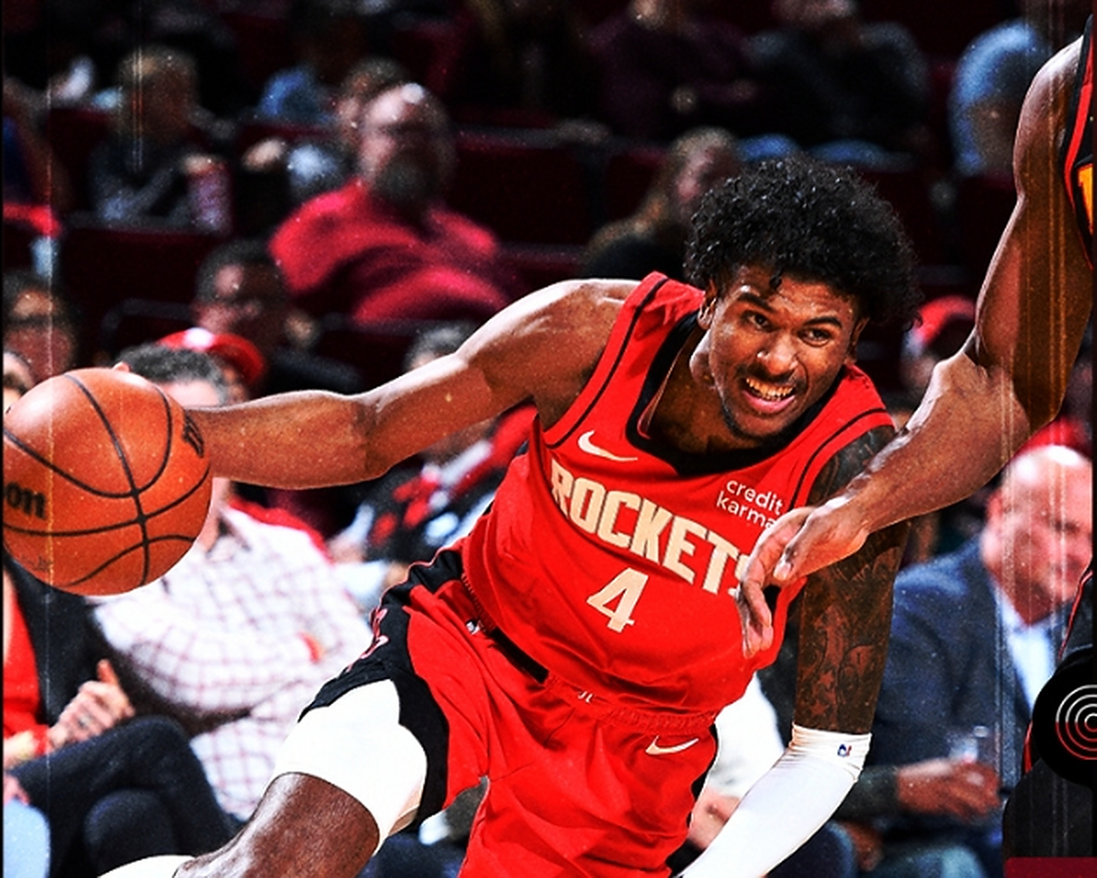 体育新闻羽毛球联赛焦点战：云贵天狼队翻盘徽州白虎队，外线火力全开。细节处理更胜一筹的简单介绍